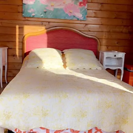Le Domaine De Charline De 1 A 35 Personnes Maison d'hôtes Issel