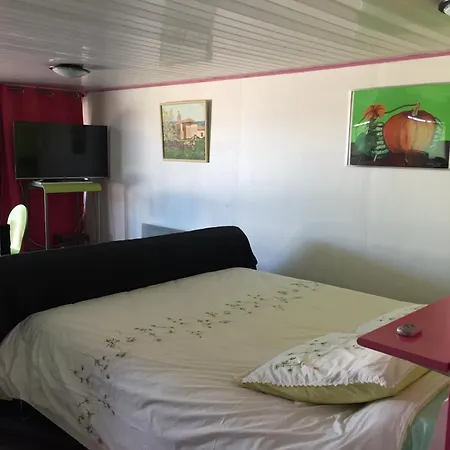 Le Domaine De Charline De 1 A 35 Personnes Maison d'hôtes Issel