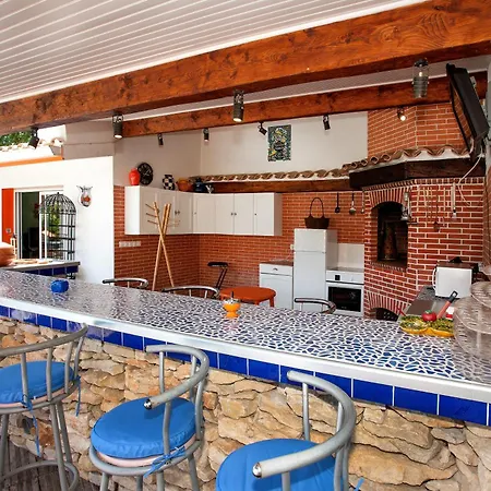 Le Domaine De Charline De 1 A 35 Personnes Maison d'hôtes Issel