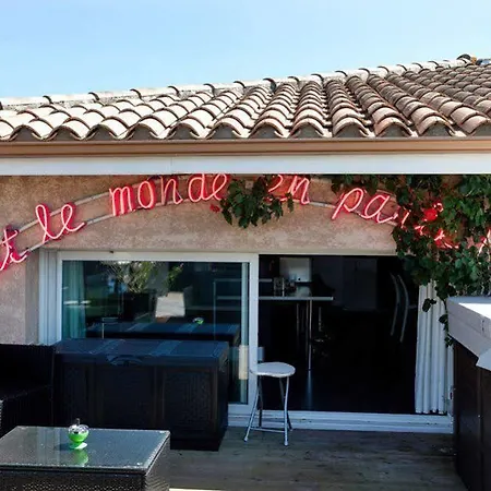 Le Domaine De Charline De 1 A 35 Personnes Maison d'hôtes Issel