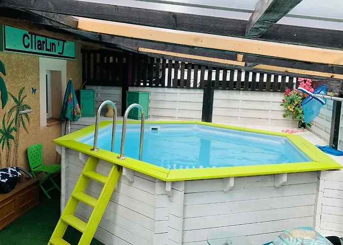 Le Domaine De Charline De 1 A 35 Personnes