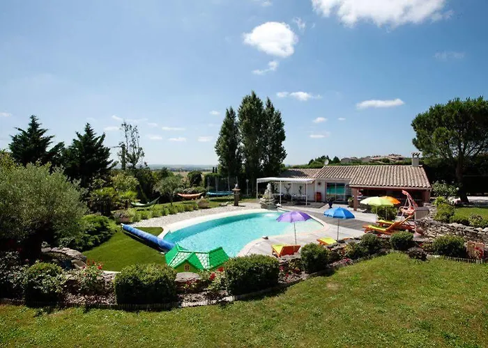 Le Domaine De Charline De 1 A 35 Personnes